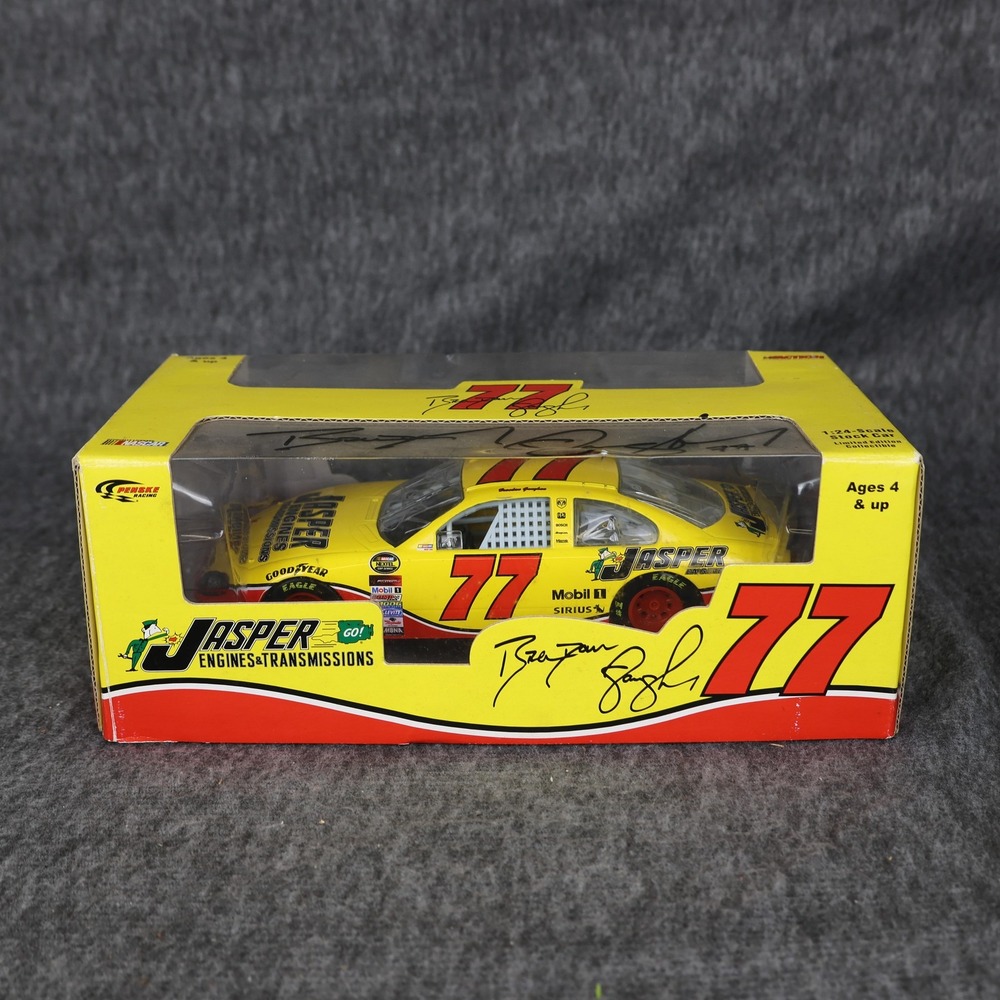 2004 Action Brendan Gaughan Jasper 77 NASCAR 1:24 Diecast Car Autographed LE